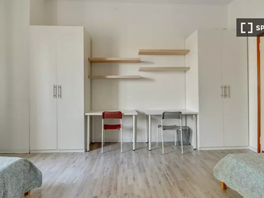 Immagine 2 di Camera condivisa in affitto  in Corso Di Porta Romana/A a Milano