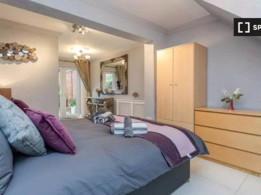 Immagine 10 di Ufficio in affitto  in Watford General Suites GFF Apartment a Watford