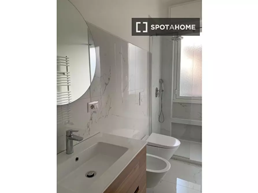 Immagine 4 di Appartamento in affitto  in Via Lodovico Il Moro a Milano