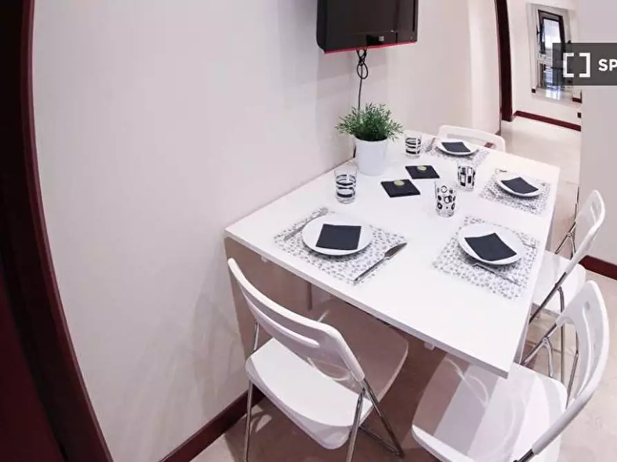 Immagine 6 di Camera condivisa in affitto  in Via Angelo de Vincenti a Milano