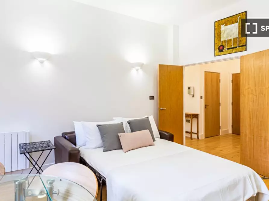 Immagine 13 di Appartamento in affitto  in a St John Street a Islington