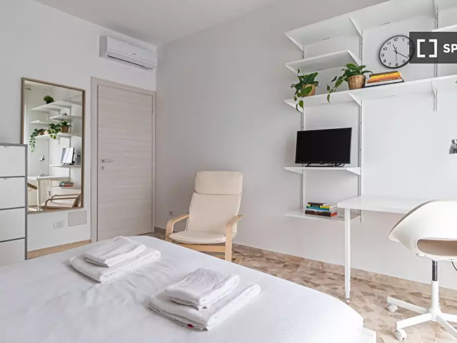 Immagine 9 di Appartamento in affitto  in Via Felice Venosta a Milano