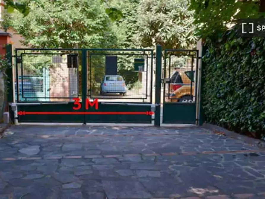 Immagine 15 di Appartamento in affitto  in Via Giovanni Garzoni a Bologna