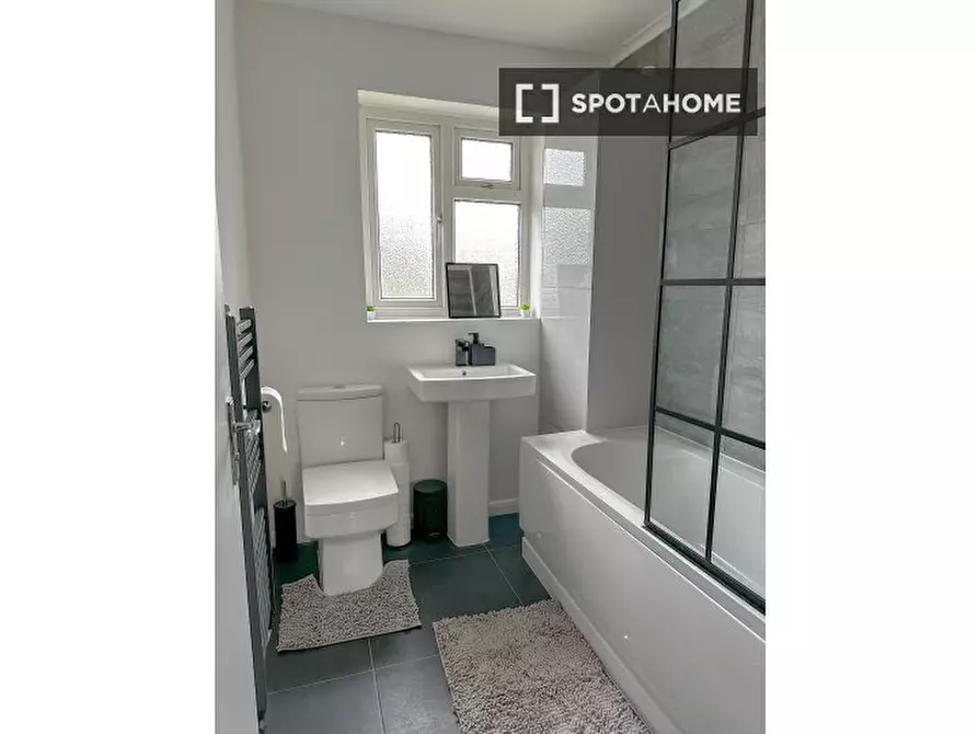 Immagine 6 di Appartamento in affitto  in Whitefoot Ln a Bromley