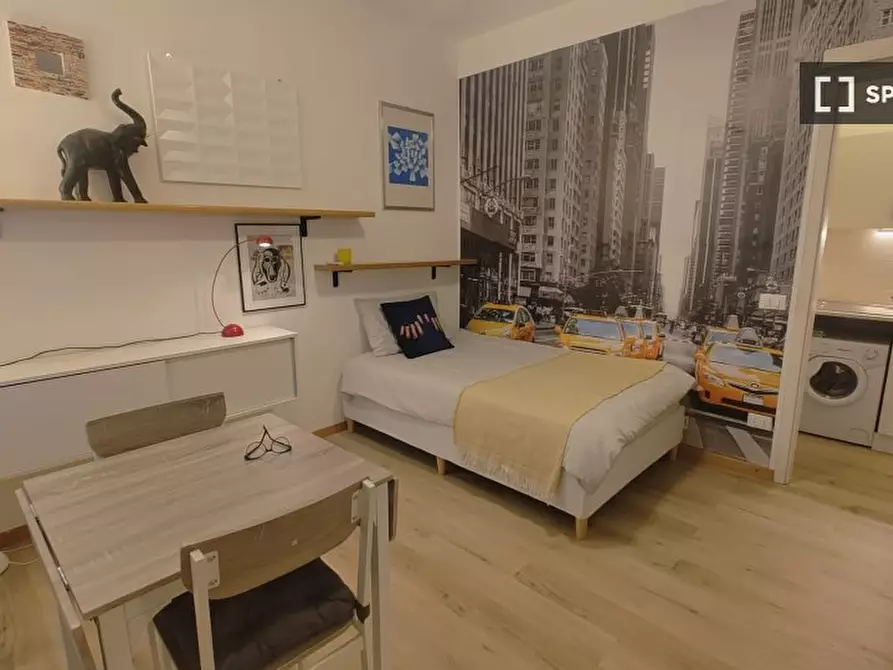 Immagine 9 di Appartamento in affitto  in Via Pietro Calvi a Milano
