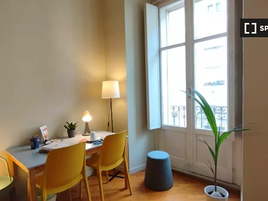 Immagine 4 di Camera condivisa in affitto  in Vicolo S. Lorenzo a Torino