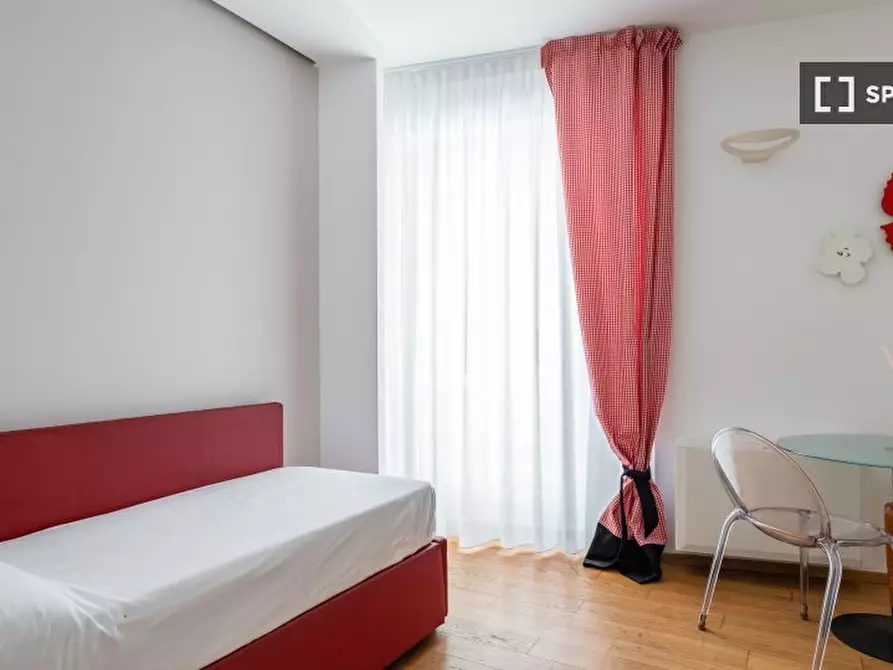 Immagine 4 di Appartamento in affitto  in Via Santo Stefano a Bologna