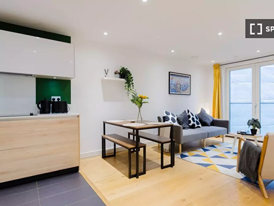 Immagine 6 di Appartamento in affitto  in Devizes Street a Islington