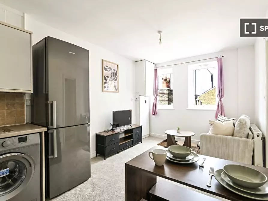 Immagine 4 di Appartamento in affitto  in Broadway a Ealing