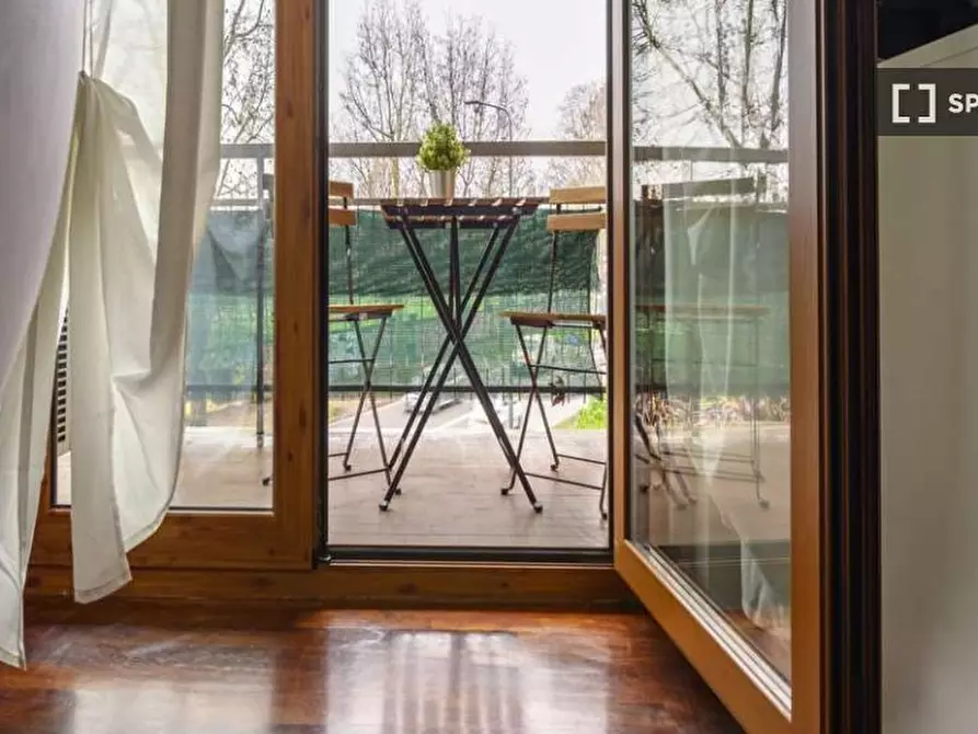 Immagine 4 di Camera condivisa in affitto  in Via Ippodromo a Milano