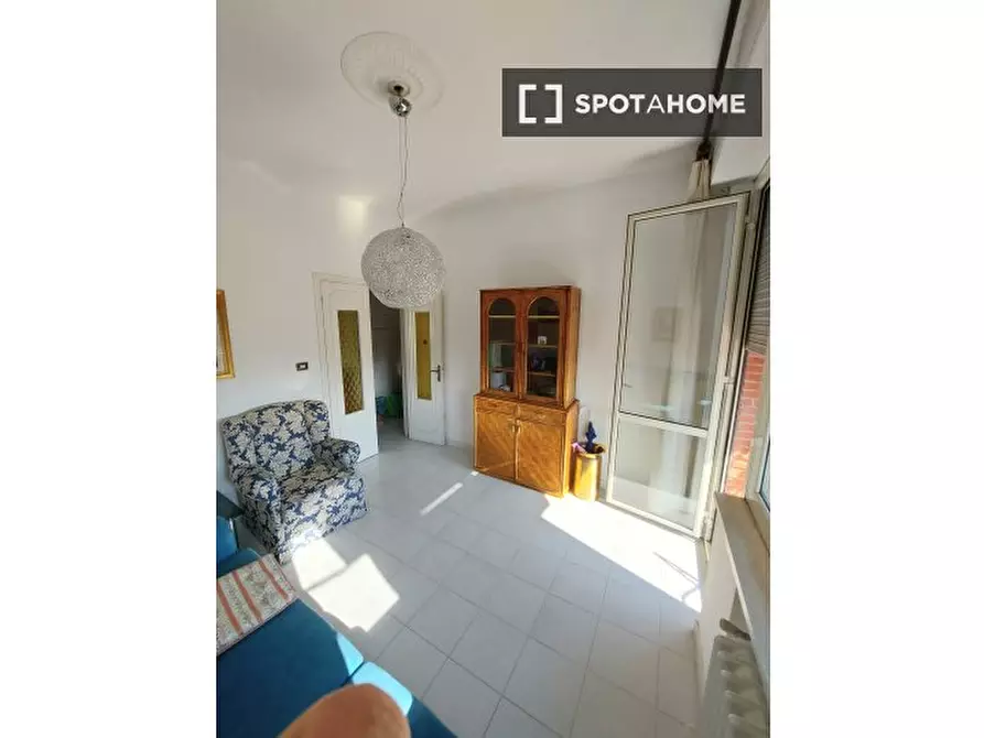 Immagine 10 di Camera condivisa in affitto  in Via Matteo Tassi a Perugia