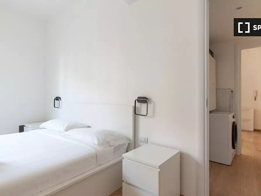 Immagine 16 di Appartamento in affitto  in Via Andrea del Castagno a Milano