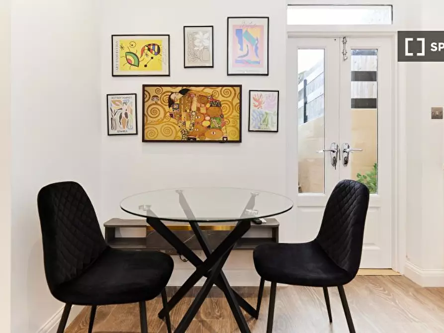Immagine 10 di Appartamento in affitto  in flat a a Camberwell