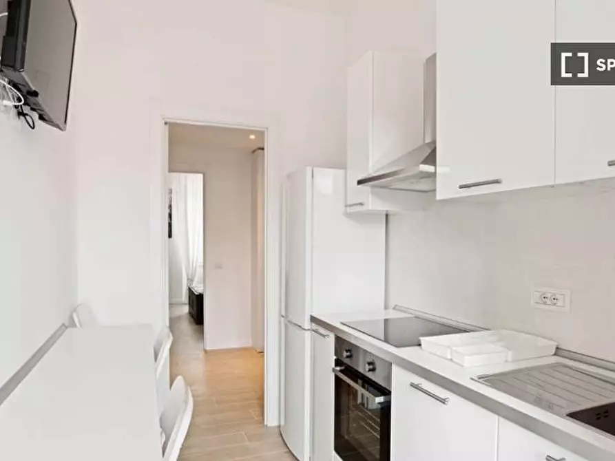 Immagine 6 di Camera condivisa in affitto  in Viale Legioni Romane a Milano