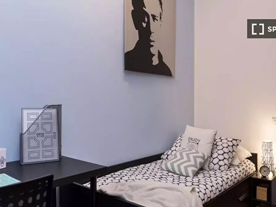 Immagine 2 di Camera condivisa in affitto  in Via Privata San Martiniano a Milano