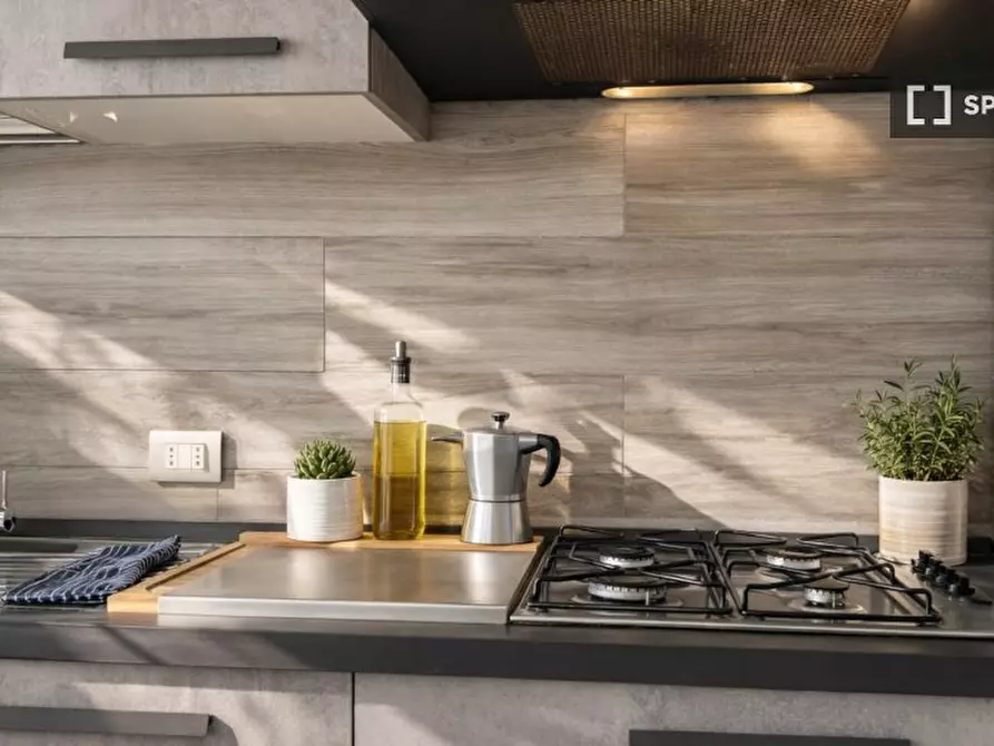 Immagine 14 di Appartamento in affitto  in Via Sapri a Milano