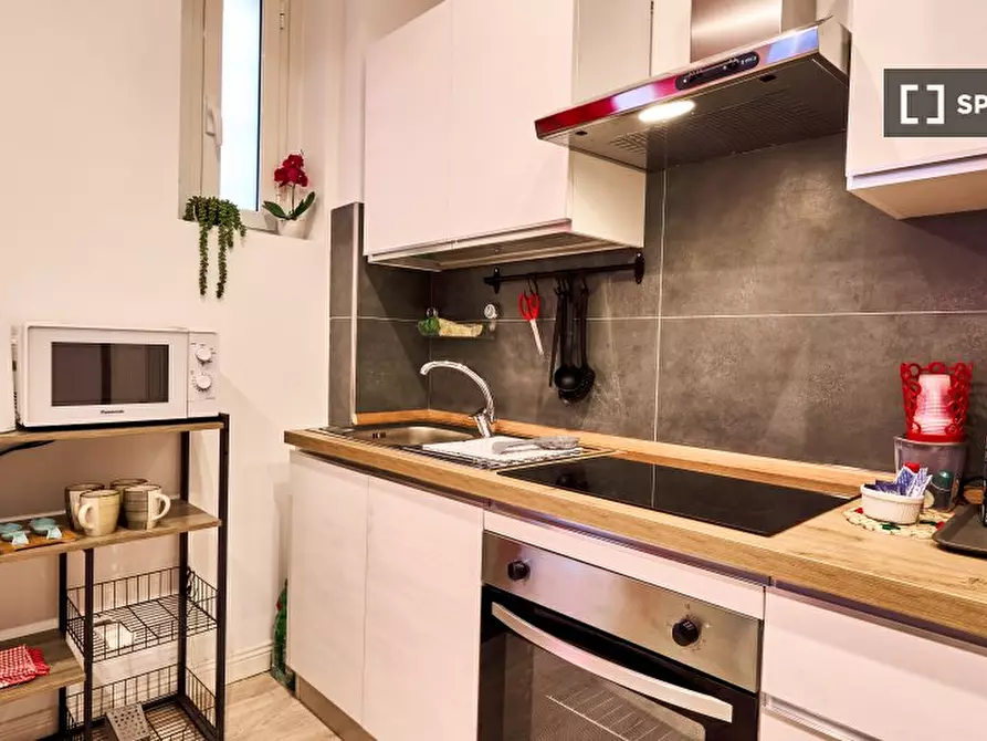 Immagine 18 di Appartamento in affitto  in Via Francesco de Sanctis a Roma