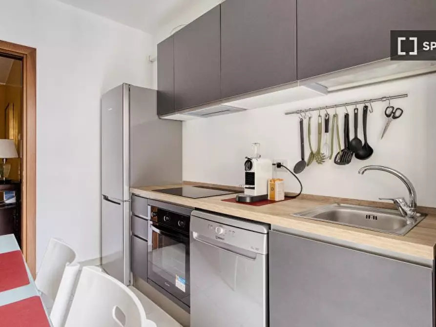 Immagine 11 di Appartamento in affitto  in Via Scaldasole a Milano