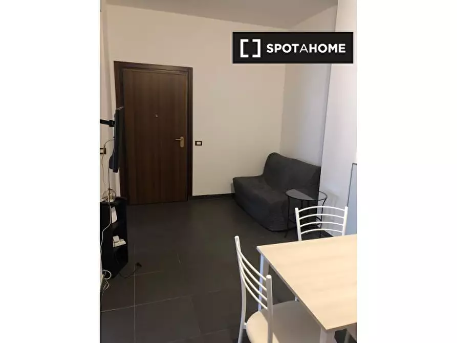 Immagine 6 di Appartamento in affitto  in Viale Vega a Roma