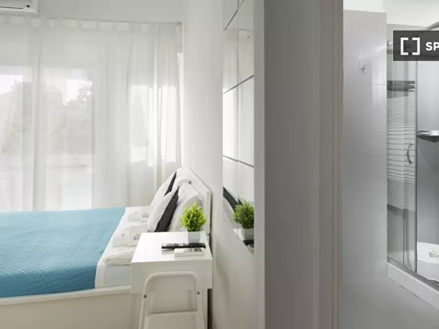 Immagine 9 di Appartamento in affitto  in Via Aurelia Antica a Roma