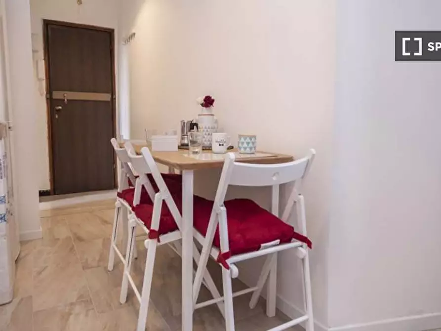 Immagine 11 di Camera condivisa in affitto  in Via Salvatore Barzilai a Milano