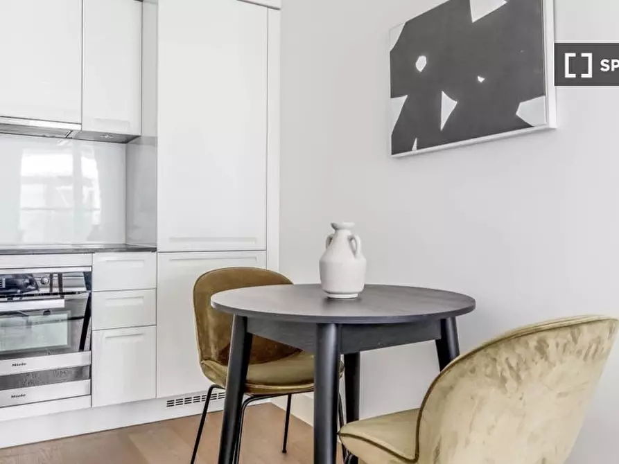 Immagine 7 di Appartamento in affitto  in Radnor Terrace a Hammersmith