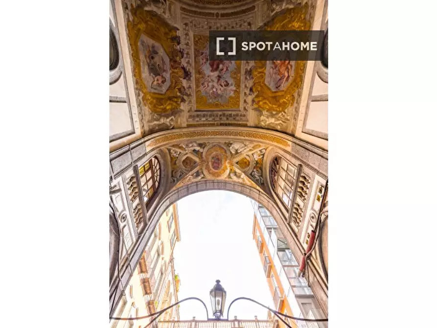 Immagine 19 di Appartamento in affitto  in Via Maddaloni a Napoli