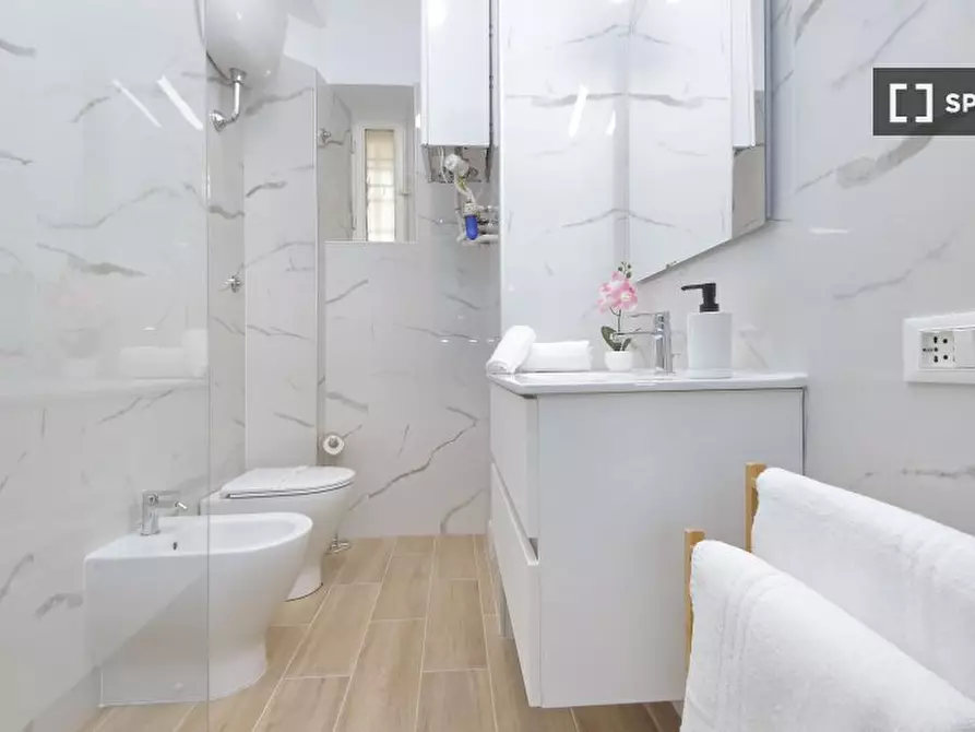 Immagine 16 di Appartamento in affitto  in Via Lorenzo il Magnifico a Roma