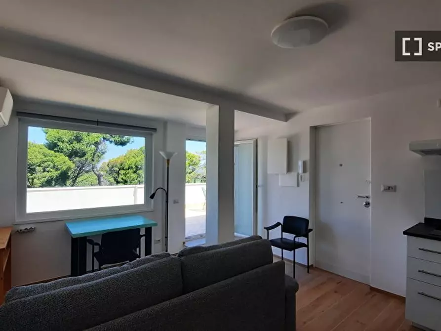 Immagine 8 di Appartamento in affitto  in Via Salaria a Roma