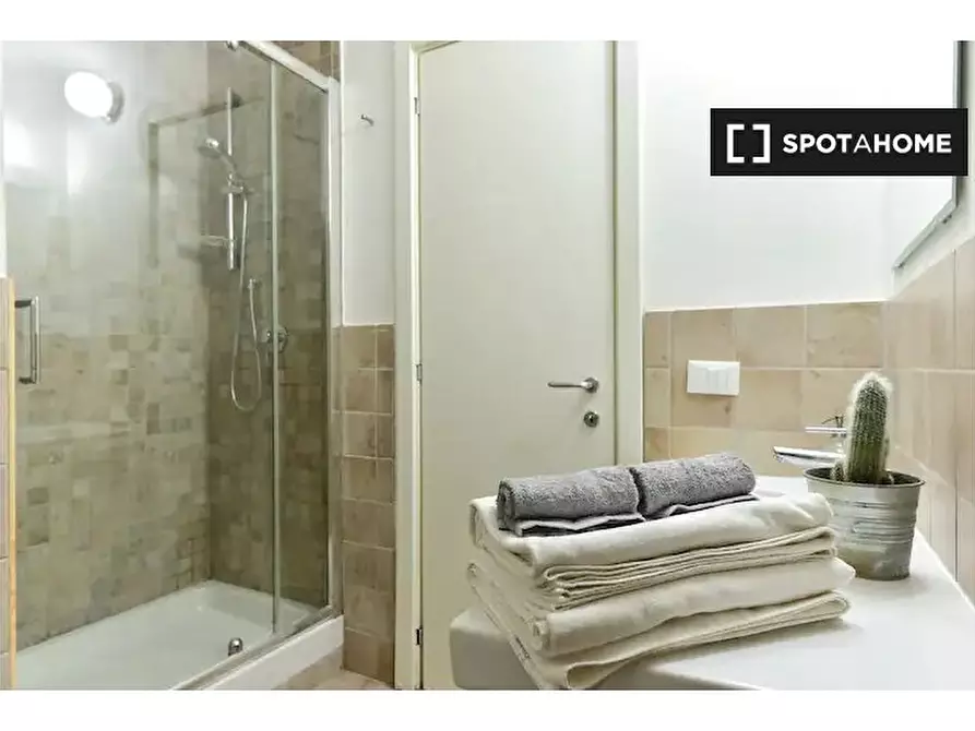 Immagine 14 di Appartamento in affitto  in Via dei Sabelli a Roma