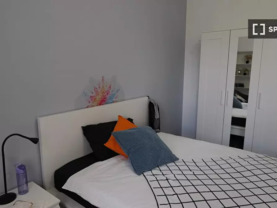 Immagine 3 di Camera condivisa in affitto  in Corso Peschiera a Torino