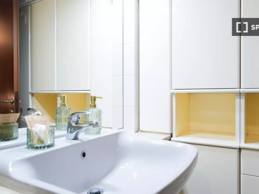 Immagine 6 di Appartamento in affitto  in Via dei Pellegrini a Milano