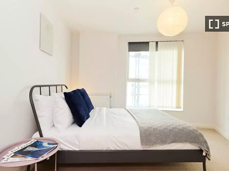 Immagine 14 di Appartamento in affitto  in Queensland Road a Islington