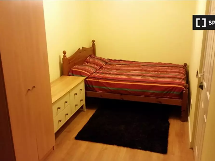 Immagine 14 di Camera condivisa in affitto  in Courtenay Gardens a 