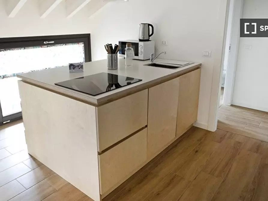 Immagine 10 di Appartamento in affitto  in Via Caretto a Milano