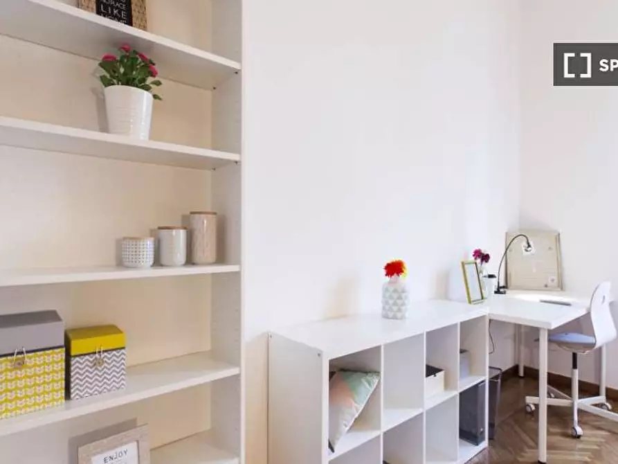 Immagine 7 di Camera condivisa in affitto  in Viale Emilio Caldara a Milano