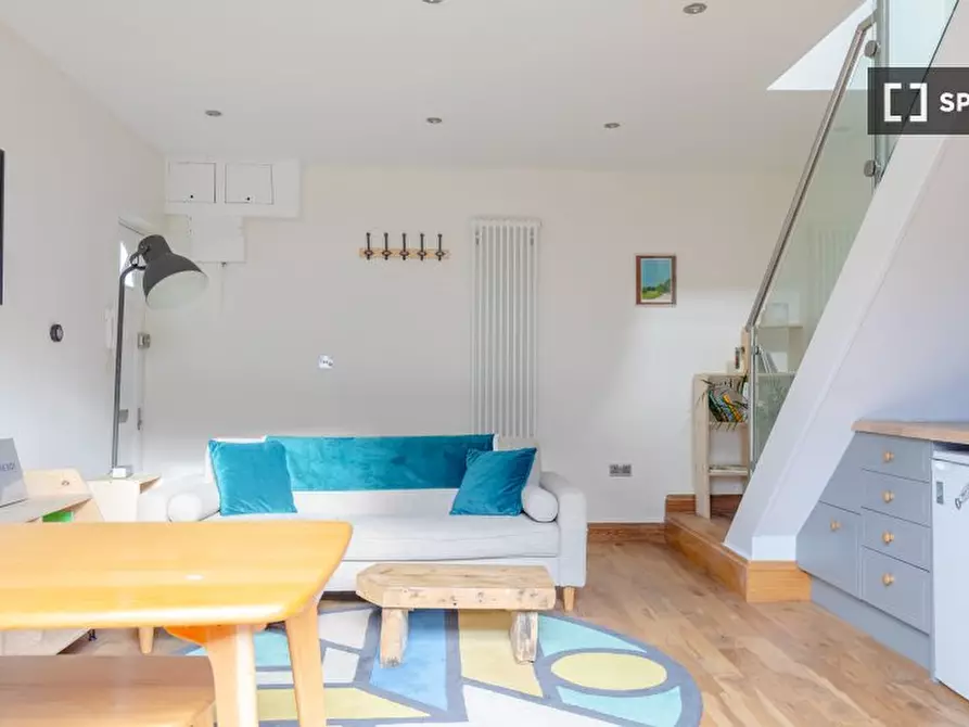 Immagine 16 di Appartamento in affitto  in Hollydale Rd a Camberwell