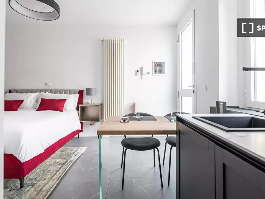 Immagine 9 di Ufficio in affitto  in Via Giuseppe Tartini a Milano