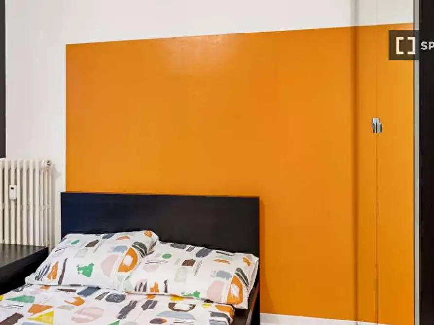 Immagine 1 di Camera condivisa in affitto  in Corso di Porta Vittoria a Milano