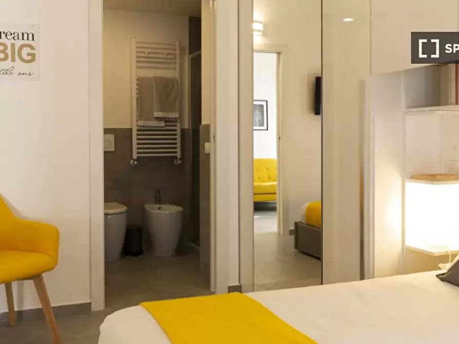 Immagine 12 di Appartamento in affitto  in Via dei Biancospini a Milano