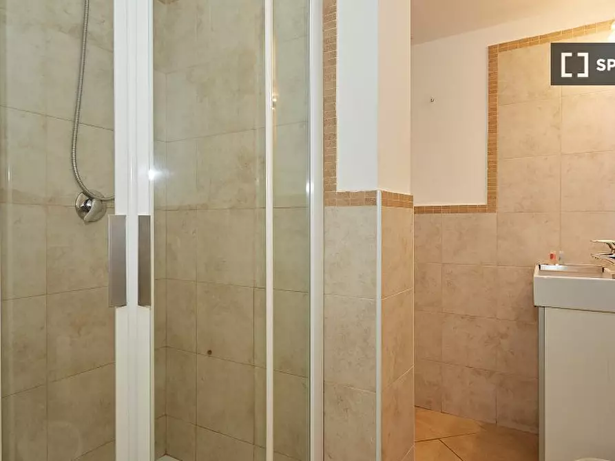 Immagine 4 di Appartamento in affitto  in Via Broglio a Milano