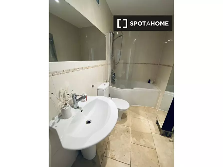 Immagine 6 di Camera condivisa in affitto  in Clapham Common South Side a Lambeth