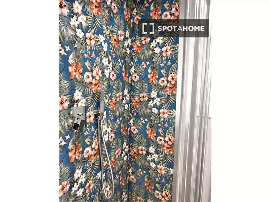 Immagine 9 di Appartamento in affitto  in Via dei Traghetti a Roma