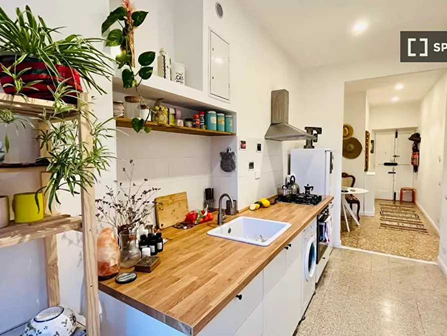 Immagine 7 di Camera condivisa in affitto  in Via Giuseppe Cei a Roma