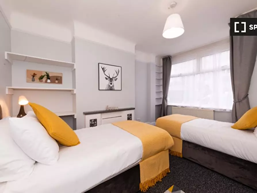 Immagine 11 di Appartamento in affitto  in Cedar Rd a Croydon