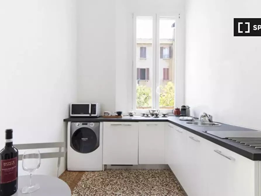 Immagine 8 di Appartamento in affitto  in Via Cesare Battisti a Bologna