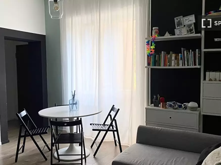 Immagine 2 di Appartamento in affitto  in Via Lario a Milano