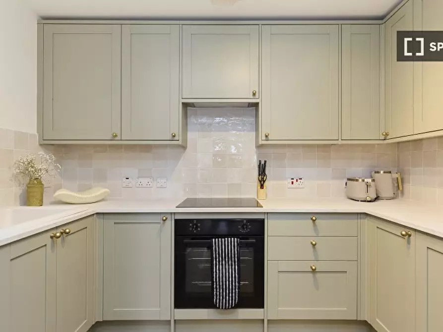 Immagine 3 di Appartamento in affitto  in Fulham Road a Hammersmith