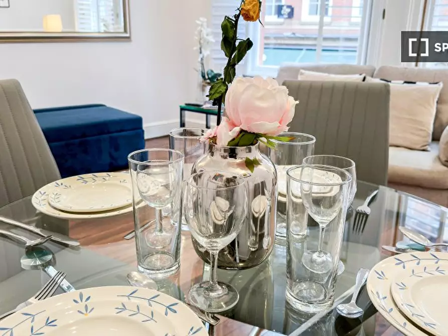 Immagine 9 di Appartamento in affitto  in B Kensington High St a Kensington