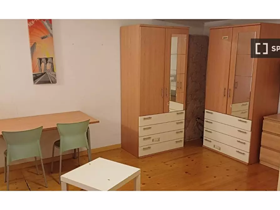 Immagine 6 di Appartamento in affitto  in Via Francesco Girardi a Napoli